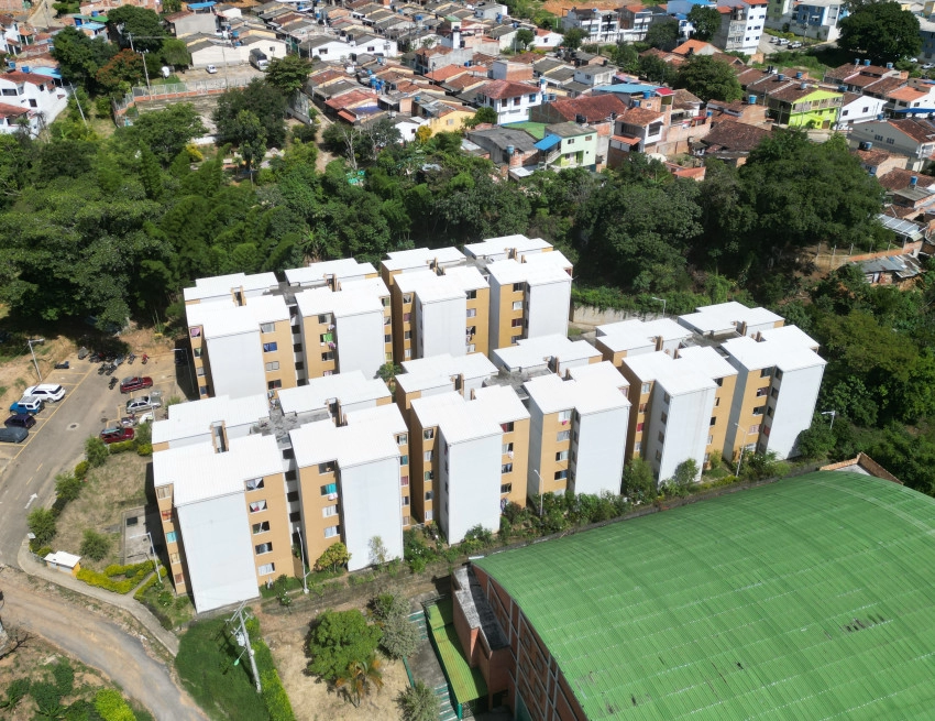 Conjunto Residencial Los Héroes